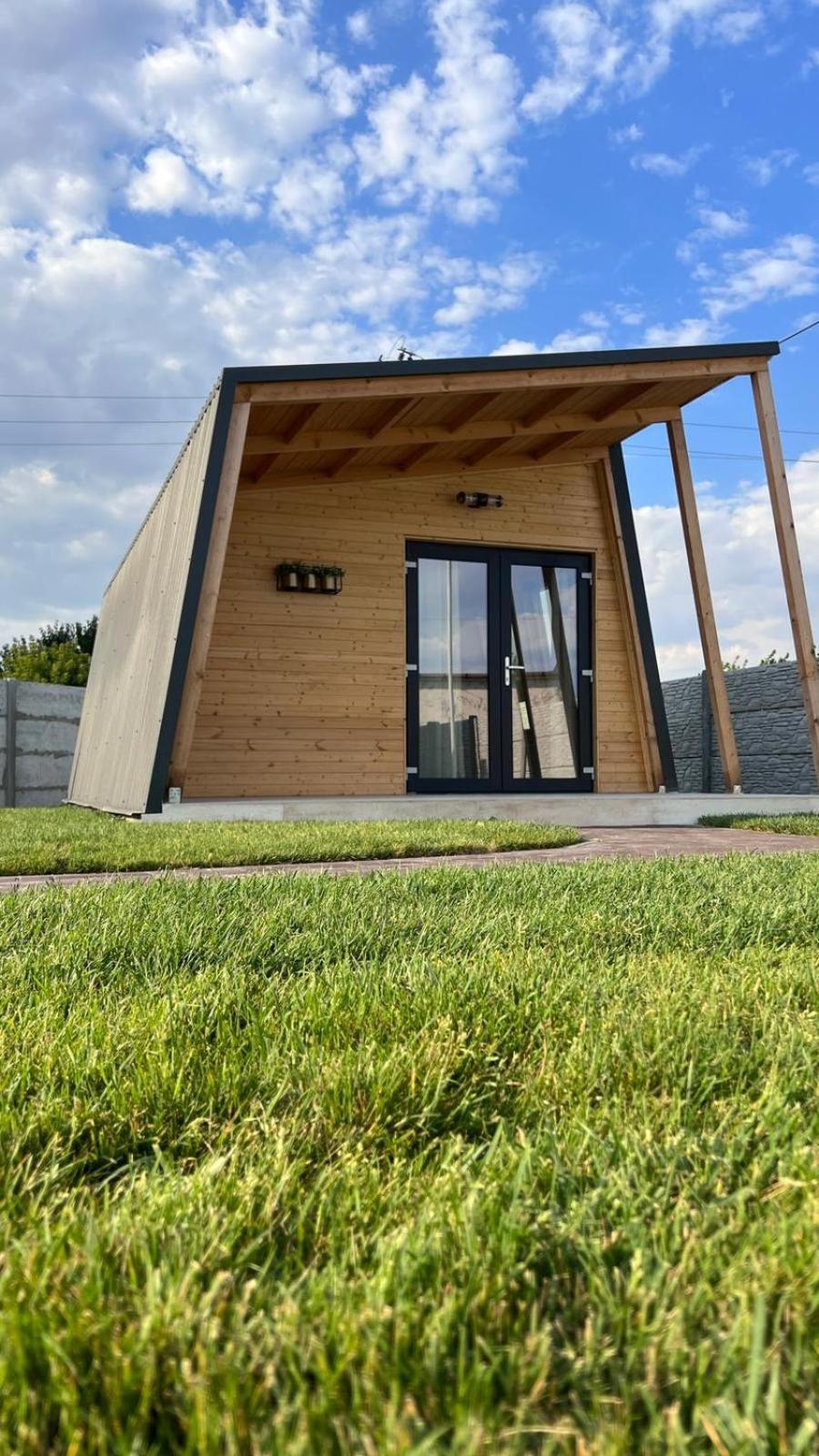 Chalet Kift Garden Events
